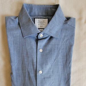 Charles Tyrwhitt Slim Fit Blue Nailhead Long-sleeve Oxford shirt. Size 17 / 35.